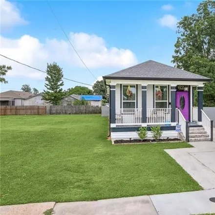 Buy this 3 bed house on 624 Thayer St in New Orleans, Louisiana