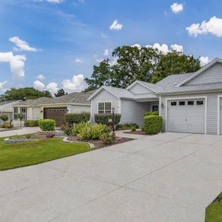 Image 2 - 8284 Southeast 177th Winterthur Loop, The Villages, FL 34491, USA - House for sale