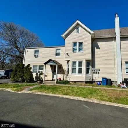 Buy this 6 bed house on 424 Hamilton Street in Rahway, NJ 07065