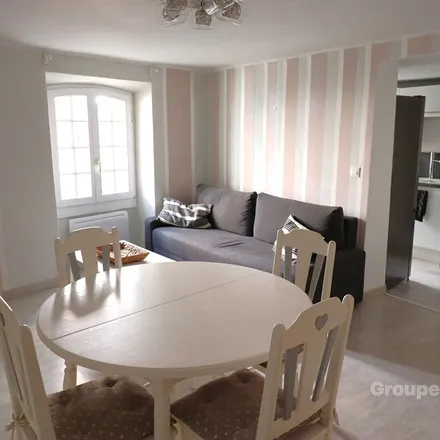 Rent this 2 bed apartment on 3 Impasse Figon in 84300 Cavaillon, France