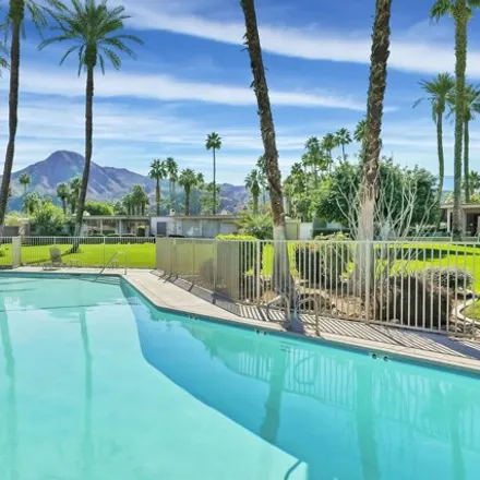 Rent this 3 bed condo on 75548 Calle del Sur in Indian Wells, CA 92210