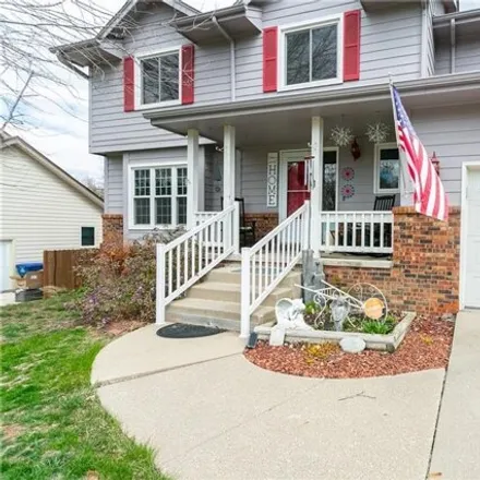 Image 3 - 4261 Southwest 27th Street, Des Moines, IA 50321, USA - House for sale