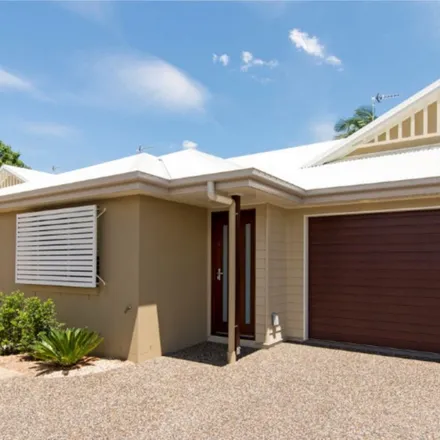 Rent this 2 bed apartment on Long Street in South Toowoomba QLD 4250, Australia
