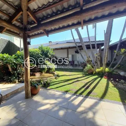 Image 1 - Rua das Orquídeas, Cidade Jardim, Uberlândia - MG, 38411-159, Brazil - House for sale