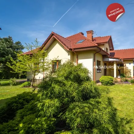 Buy this studio house on Zachodnia 52 in 32-010 Prusy, Poland