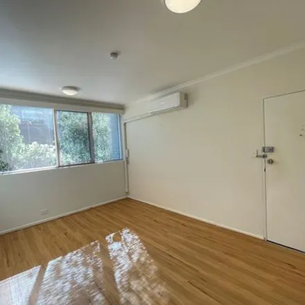 Image 9 - Daisy Street, Essendon VIC 3040, Australia - Apartment for rent