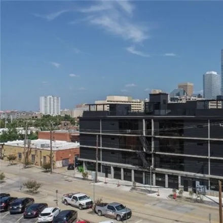 Buy this 2 bed condo on 80 South Lee Avenue in Oklahoma City, OK 73102