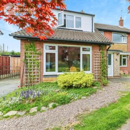 Buy this 3 bed house on Mayfield Close in Shrewsbury, SY1 4BF