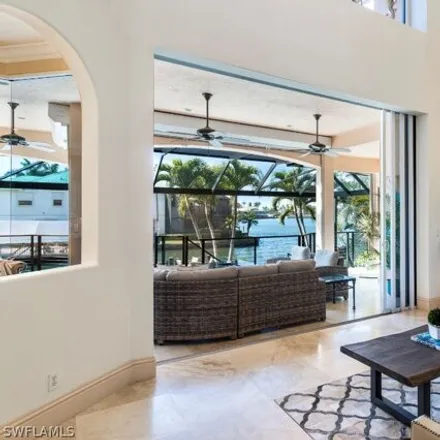 Image 7 - 360 Lagoon Ave, Naples, Florida, 34108 - House for sale