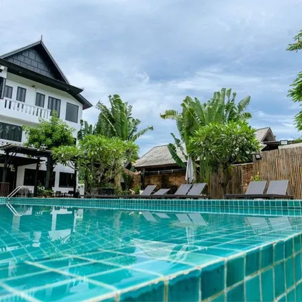 Rent this 8 bed apartment on Chiang Mai City Hall in Ban Pa Ruak Mu 6, Chotana Road