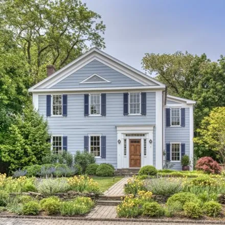 Rent this 6 bed house on 7 Somers Place in Village of Sag Harbor, Suffolk County