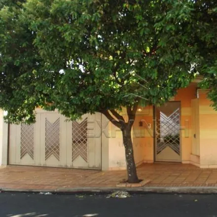 Buy this 4 bed house on Rua Amélia de Alencar in Jardim Sumaré, Sertãozinho - SP