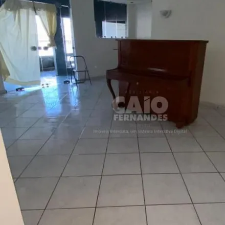 Rent this 6 bed house on Clínica AFURN in Rua das Violetas, Capim Macio