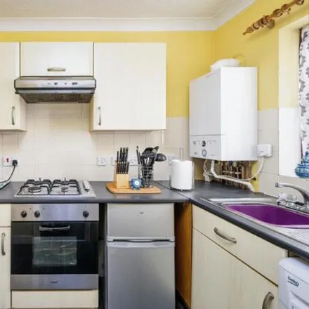 Image 6 - Stirling Road, Plymouth, PL5 1PD, United Kingdom - Apartment for sale