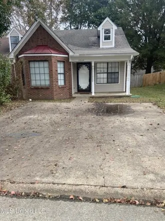 Rent this 3 bed house on 3245 Edenshire Ln in Horn Lake, Mississippi