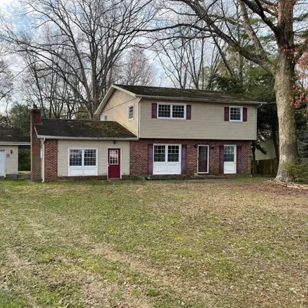 Buy this 5 bed house on 405 Valleywood Drive in Livingston Heights, Wicomico County