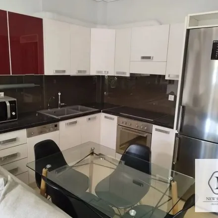 Rent this 1 bed apartment on ΝΕΑ ΕΚΠΑΙΔΕΥΤΗΡΙΑ Γ. ΜΑΛΛΙΑΡΑ in Διονύσου, Άλιμος
