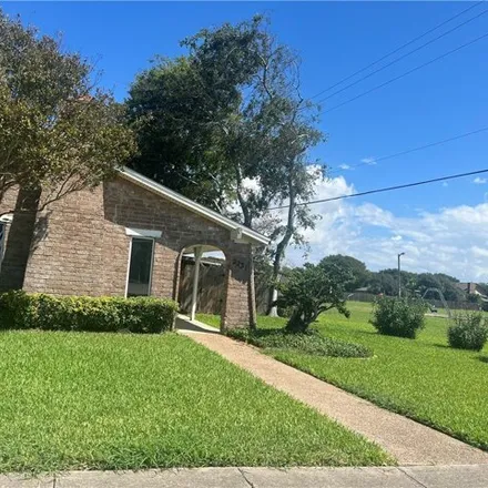 Rent this 3 bed house on 2231 Memorial Pkwy in Portland, Texas