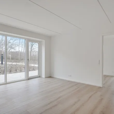 Rent this 4 bed apartment on Seminariehaven 16 in 3400 Hillerød, Denmark