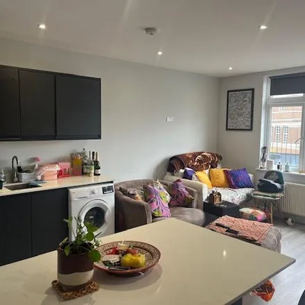 Rent this 2 bed apartment on 274 Mitcham Road in London, SW17 9JQ