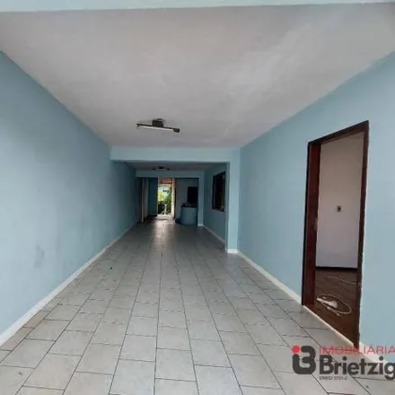 Rent this 2 bed house on Rua Itororó 385 in Bom Retiro, Joinville - SC