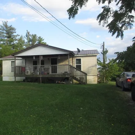 Buy this 3 bed house on 512 Woodlawn Avenue in Flemingsburg, KY 41041
