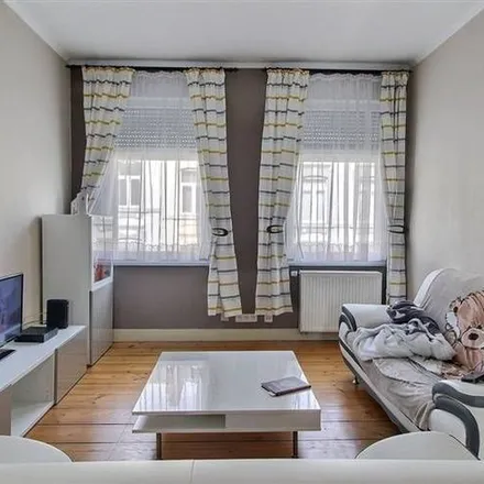 Rent this 2 bed apartment on Rue des Écoles 31 in 4800 Verviers, Belgium