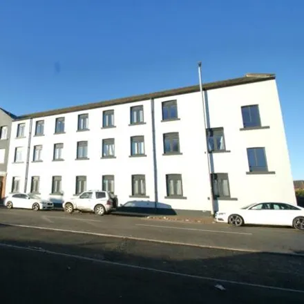 Rent this 1 bed apartment on Telford Terrace in Leeds, LS10 2BJ
