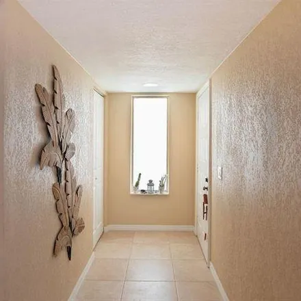 Image 4 - 331 Lakeview Drive, Weston, FL 33326, USA - Apartment for rent