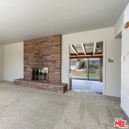 Image 6 - 5773 West 75th Street, Los Angeles, CA 90045, USA - House for sale