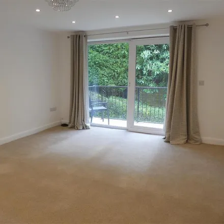 Image 7 - unnamed road, Ilkley, LS29 9ND, United Kingdom - Apartment for rent
