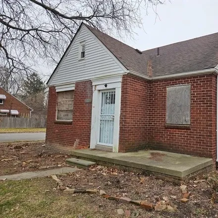 Buy this 3 bed house on 11687 Whitehill Street in Detroit, MI 48224