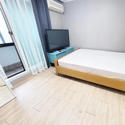 Rent this 1 bed apartment on 149-22 Nonhyeon-dong in Gangnam-gu, Seoul