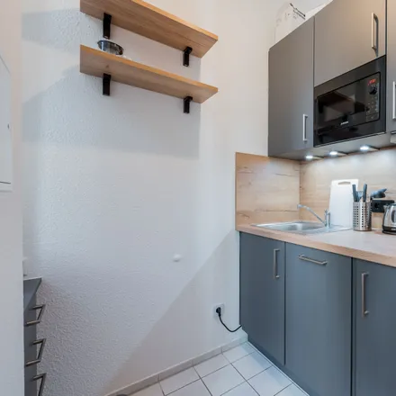 Rent this 2 bed apartment on Simon-Dach-Straße 18 in 10245 Berlin, Germany
