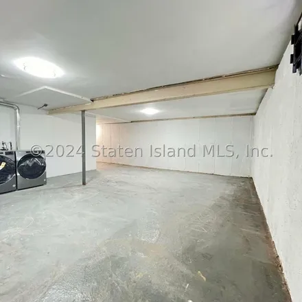 Image 7 - 31 Denton Place, New York, NY 10314, USA - Apartment for rent