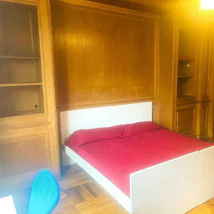Rent this 6 bed apartment on Via Segantini - Piazza Belfanti in Via Giovanni Segantini, 20143 Milan MI