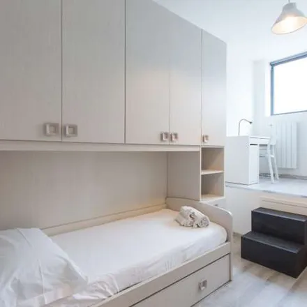 Image 5 - Via Acerenza, 20158 Milan MI, Italy - Apartment for rent