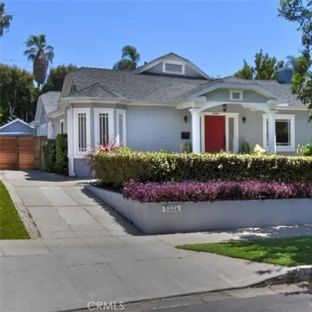 Buy this 3 bed house on North Genesee Avenue in Los Angeles, CA 90046