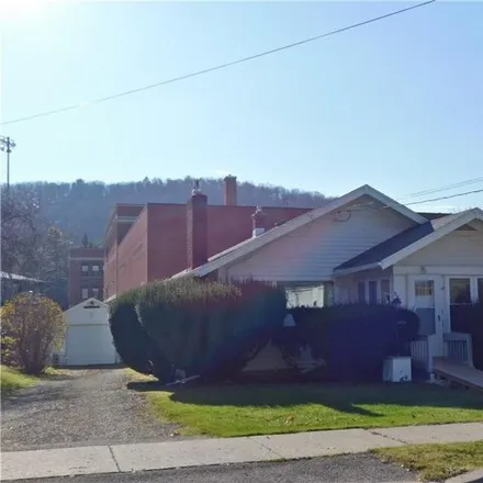 Buy this 3 bed house on 172 Wellsville Street in Village of Bolivar, Allegany County
