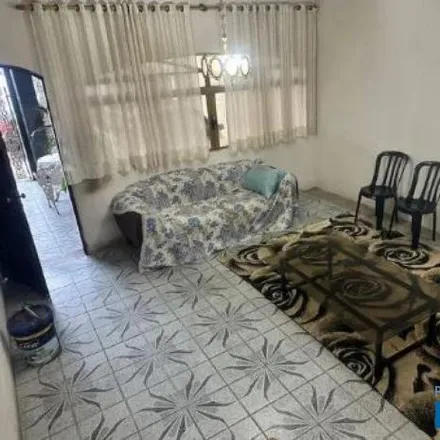 Buy this 3 bed house on Rua Edgar de Sousa in Vila Aricanduva, São Paulo - SP