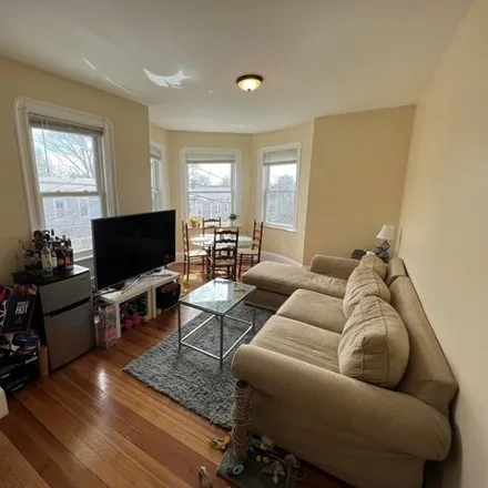 Image 3 - 50 Lowell Street, Somerville, MA 02143, USA - Apartment for rent