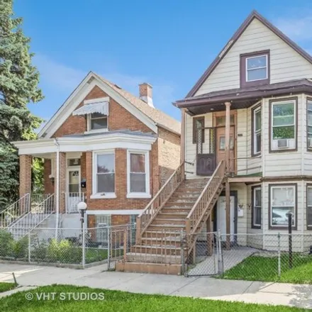 Buy this 7 bed house on 2737 South Karlov Avenue in Chicago, IL 60623