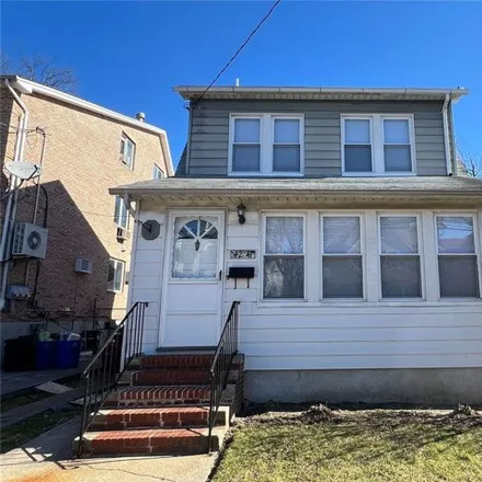 Rent this 3 bed house on 42-41 160th St in Flushing, New York