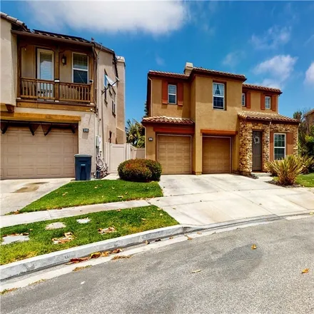 Buy this 4 bed loft on 313 Lakeview Court in Oxnard, CA 93036