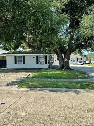 Buy this studio house on 314 West Hale Street in Lake Charles, LA 70601