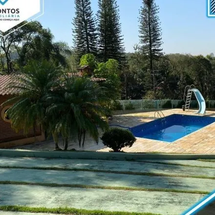 Buy this 5 bed house on Rua do Ginásio de Esportes in Olaria, Itapecerica da Serra - SP