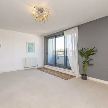 Rent this 2 bed apartment on Crown Dale in London, SE19 3NR