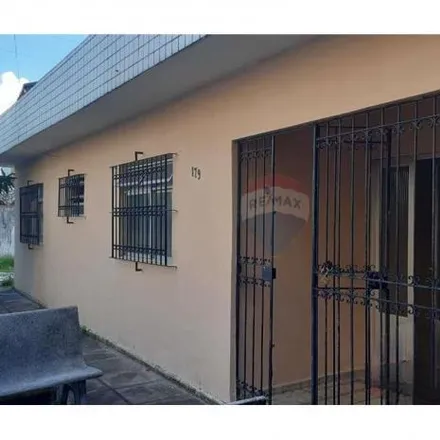 Buy this 3 bed house on Rua Ourém 179 in San Martin, Recife - PE