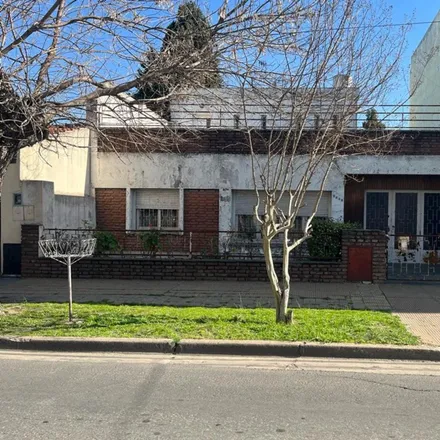 Buy this studio house on Bolívar 2503 in Partido de La Matanza, B1752 CXU Lomas del Mirador