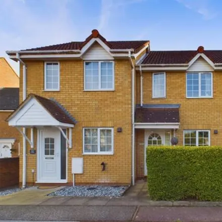 Buy this 2 bed townhouse on Honeysuckle Close in Biggleswade, SG18 8ST